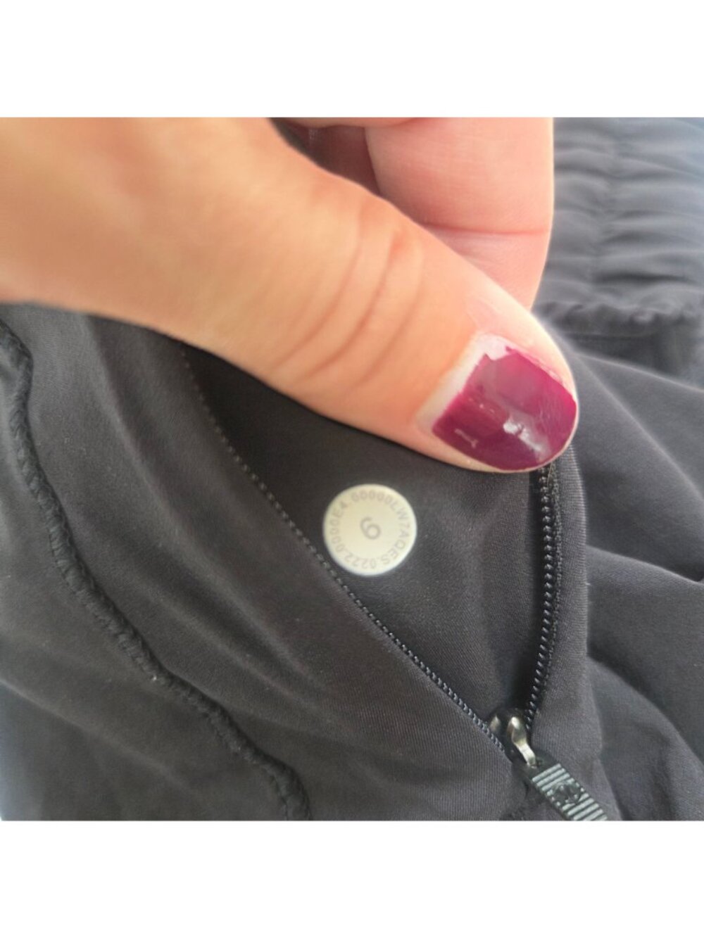 Lululemon Black Track That Shorts Running Athletic Women's 6 - Picture 7 of 7